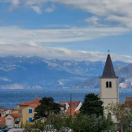 Tolles Nur 500 Meter Zum Lägenhet Baška